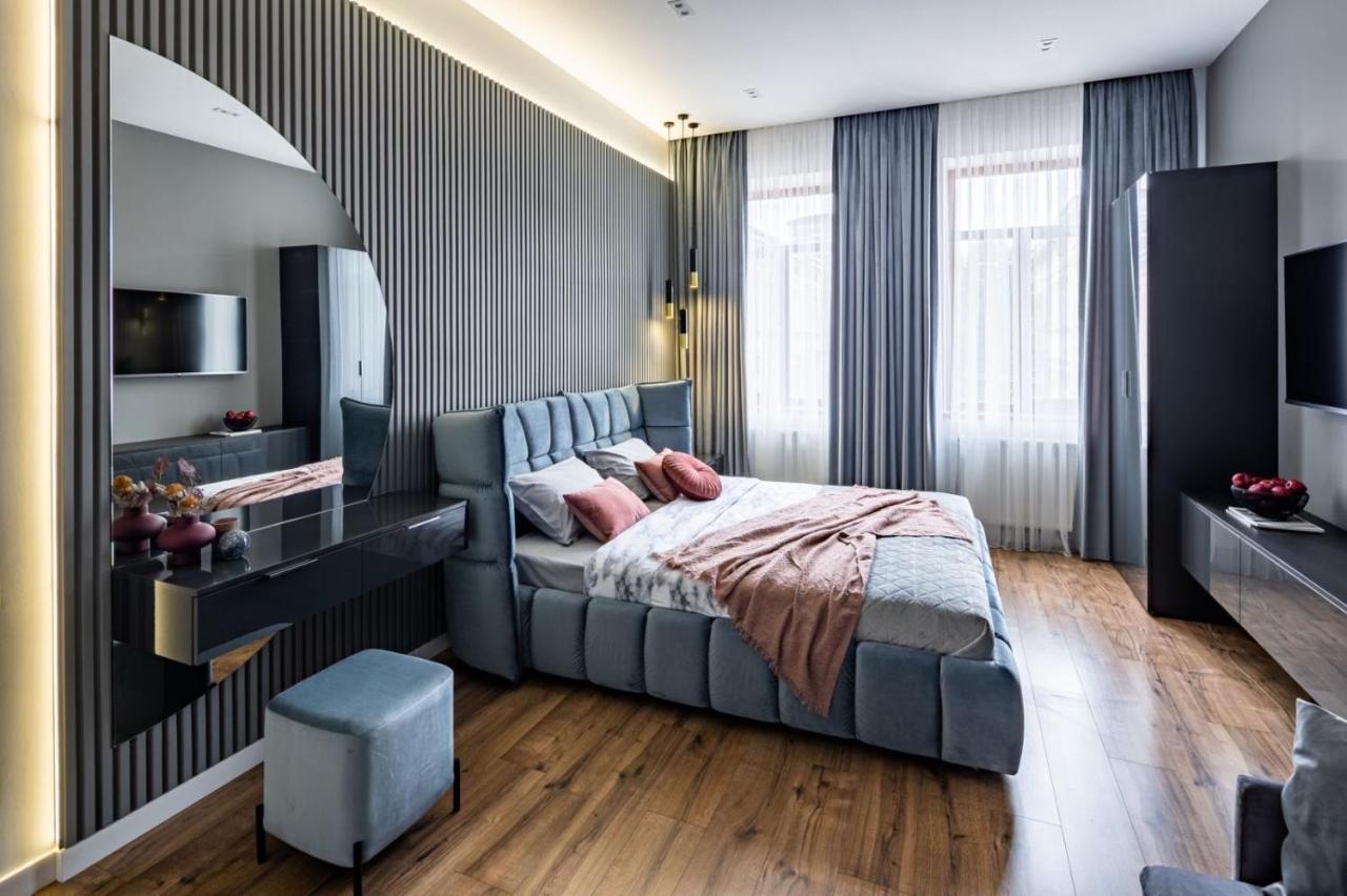 Куліша 12 Lejlighed Lviv Eksteriør billede